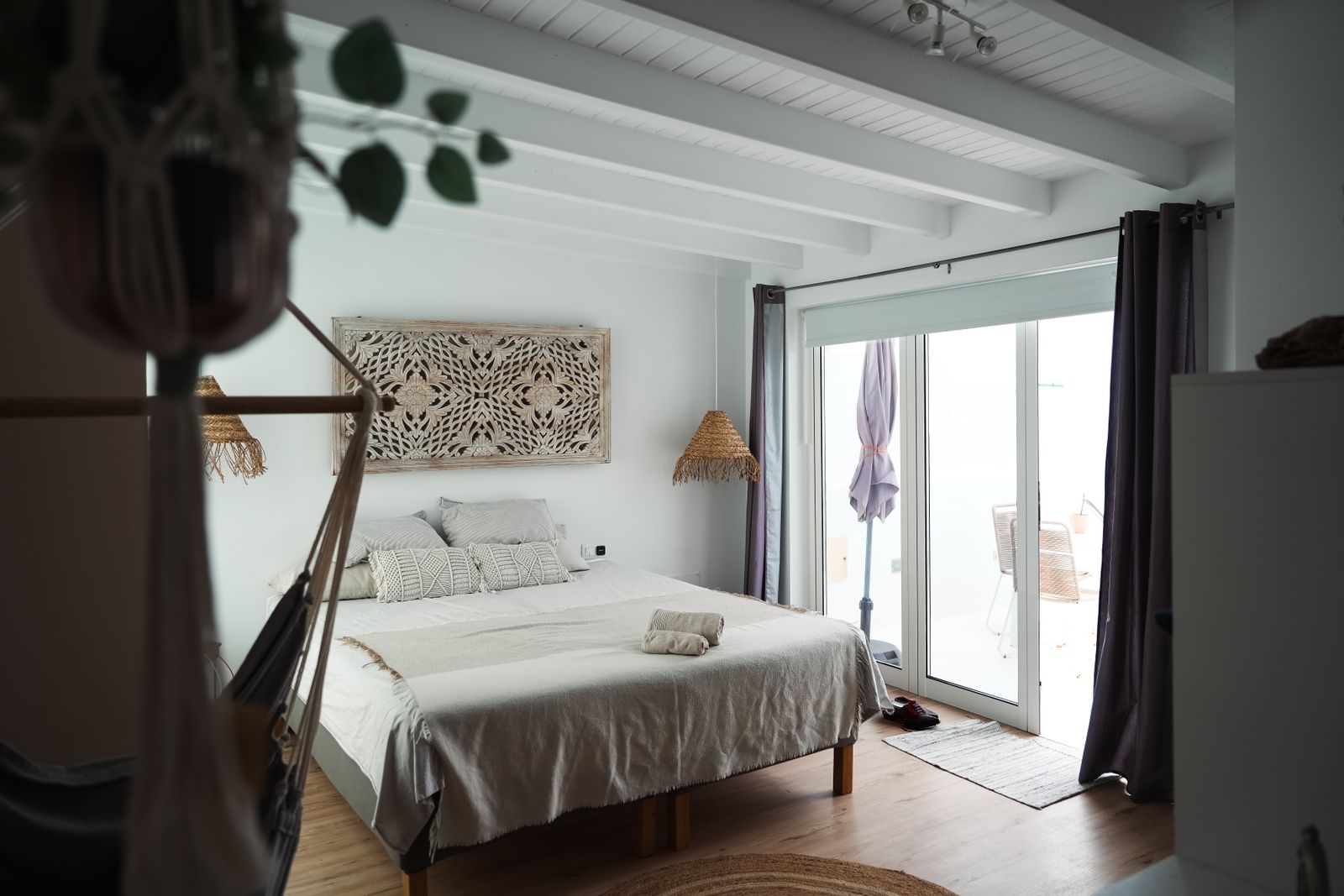 Guest suite, morning light, The Mesa